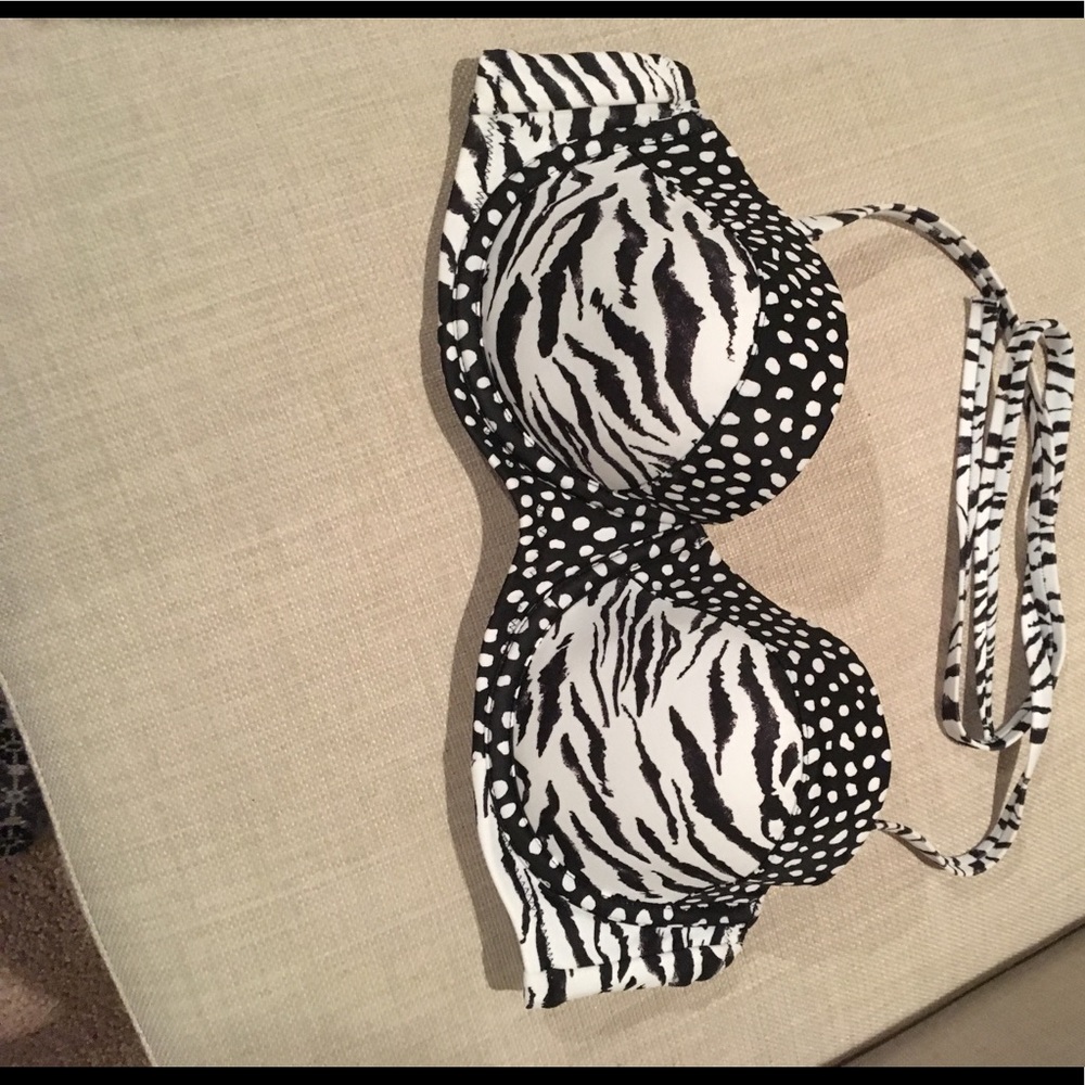 Victoria’s Secret Bathing Suit Top